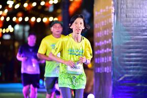 BIB: 0032
                            <button type="button" onclick="openModal(21804150)" class="btn btn-primary btn-sm float-right btn-popup" data-toggle="modal" data-target=".modal-high-quality">
                        <i class="fas fa-shopping-cart"></i> Add to Cart
                    </button>
                                            <button type="button" onclick="isThisMe(21804150, true)" class="btn btn-success btn-sm float-right btn-popup btn-isme hidden" data-toggle="tooltip" data-placement="bottom" title="นี่คือรูปของคุณใช่ไหม คลิกที่นี่เพื่อเอาเข้าอัลบั้ม">
                        <i class="fas fa-plus"></i> Add to album
                    </button>
                    <button type="button" onclick="isThisMe(21804150, false)" class="btn btn-warning btn-sm float-right btn-popup btn-isnotme hidden">
                        <i class="fas fa-ban"></i> Remove from album
                    </button>